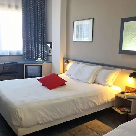 Ibis Styles Palermo President Hotel Exterior foto