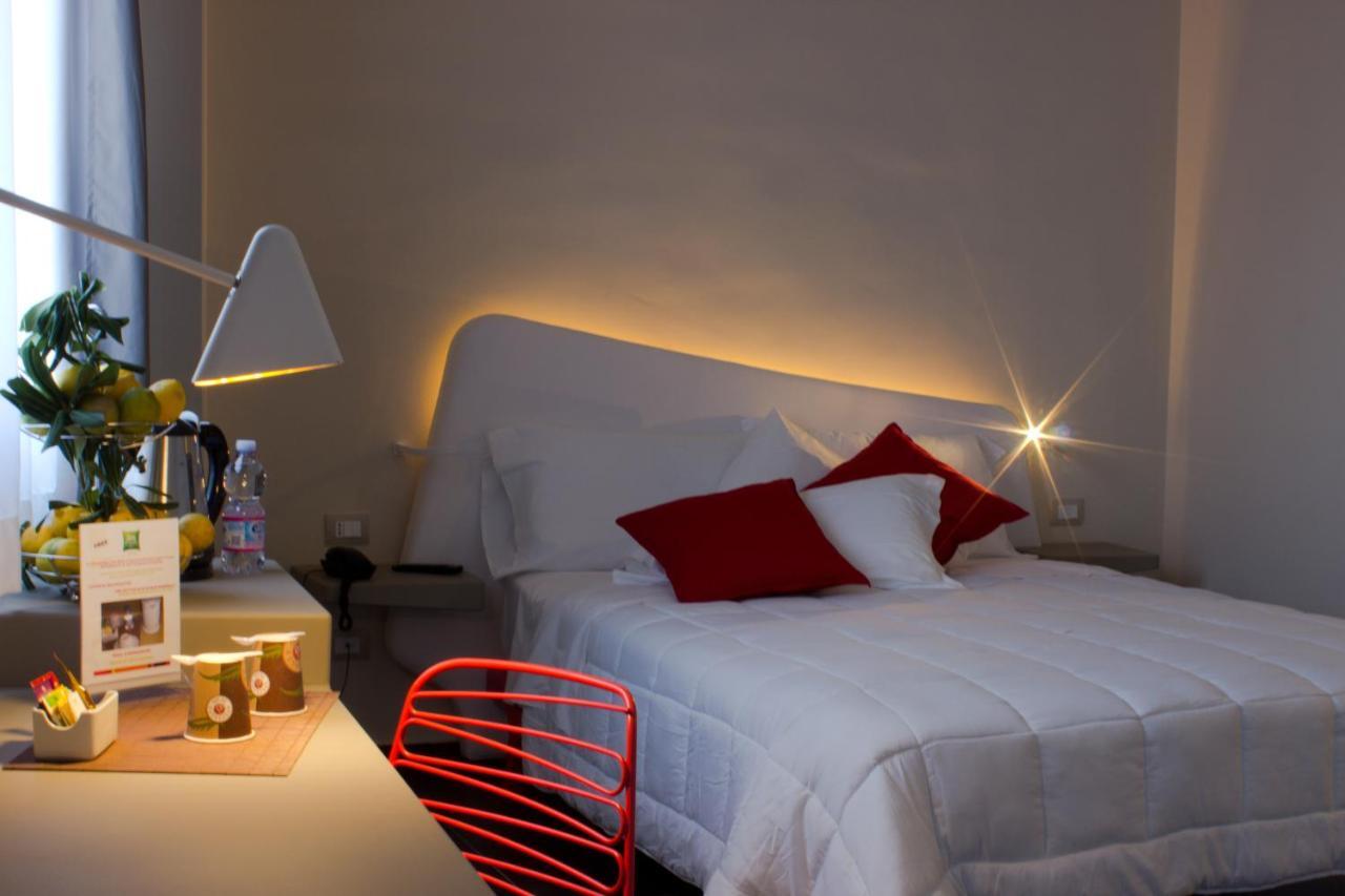 Ibis Styles President 4*